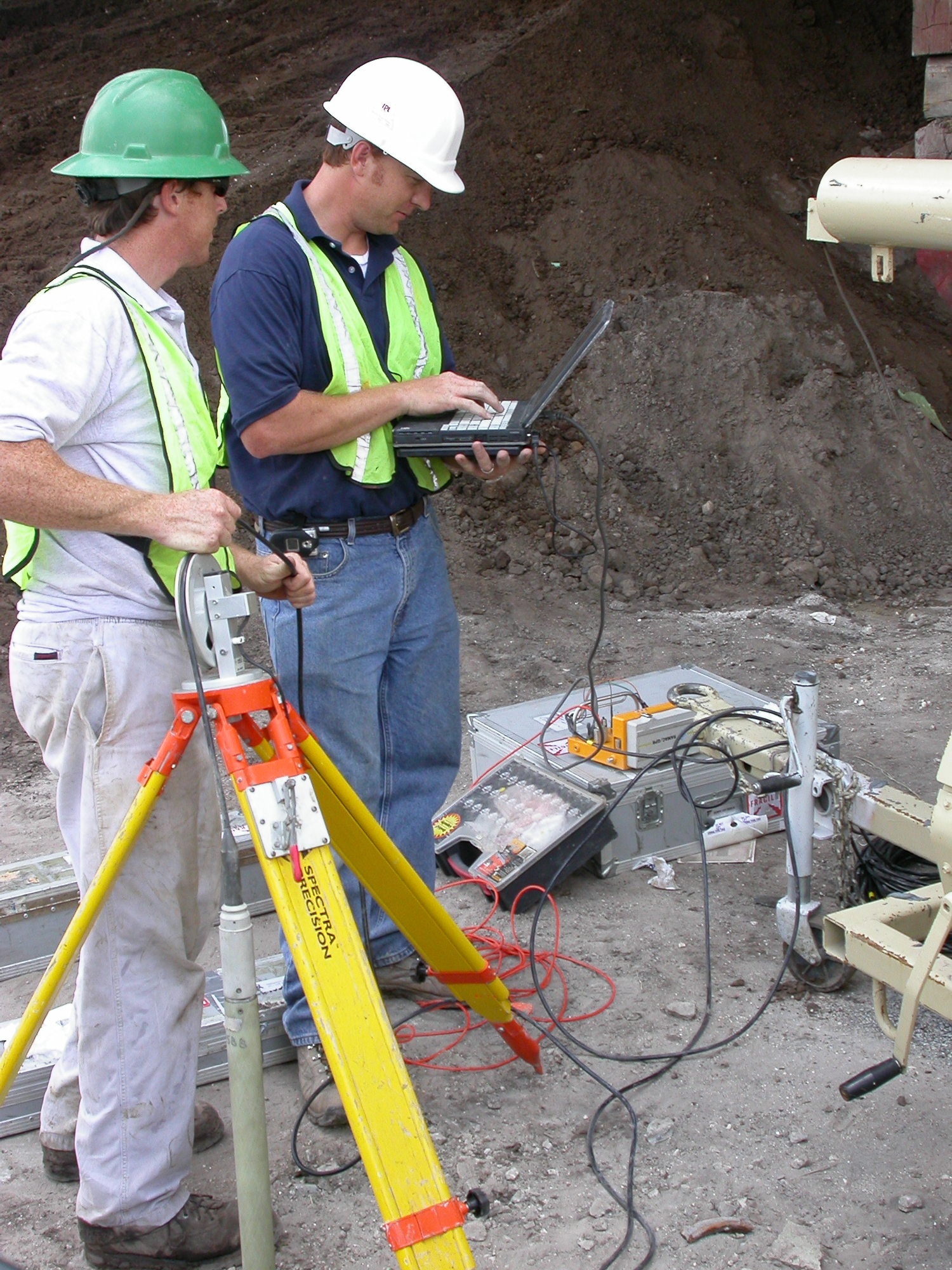 Borehole GPR Data Collection