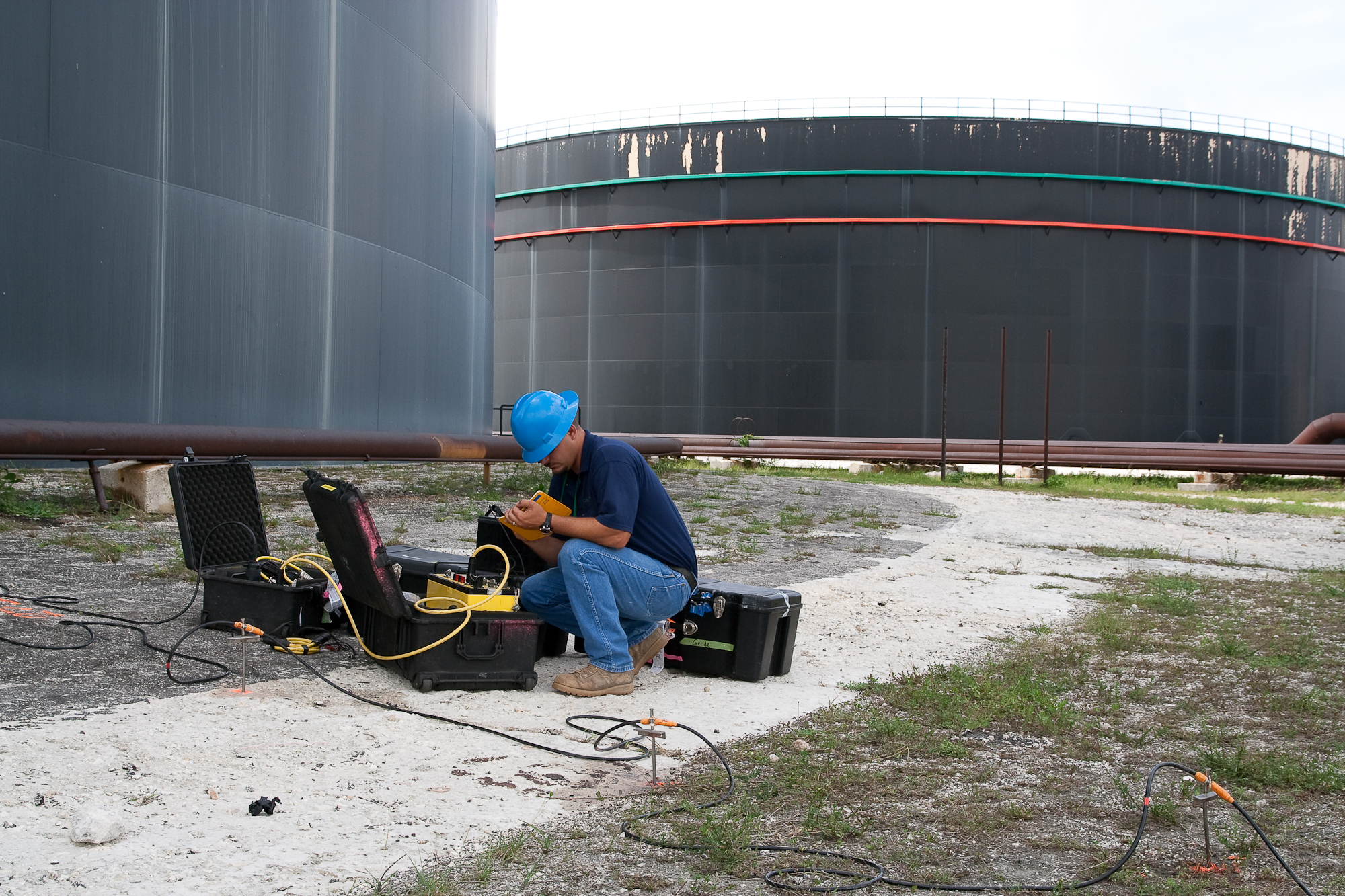 Electrical Resistivity Image (ERI) Survey Using a Sting/Swift R8at an Oil Storage Facility (Bahamas)