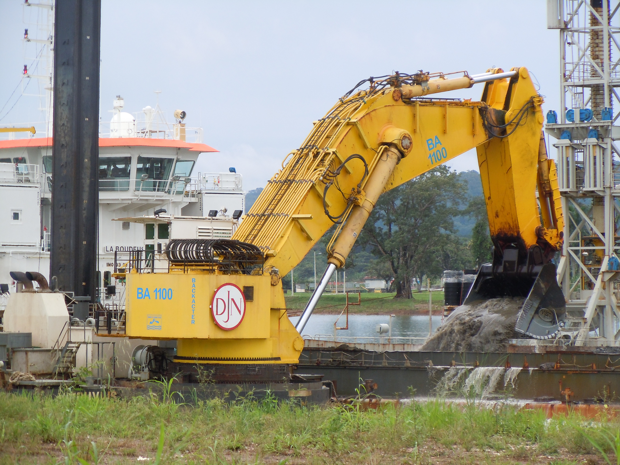 Dredging Activity along the Panama Canal