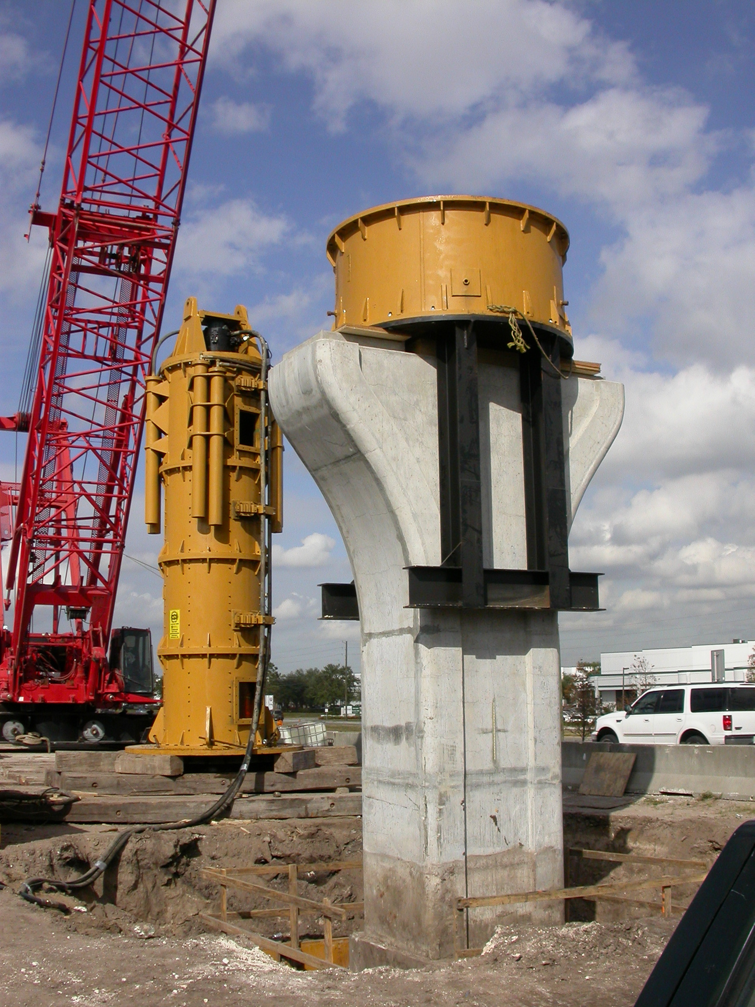 Testing of a Drilled Shaft (Crostown Expressway)