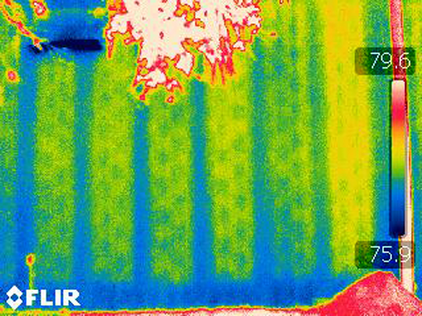 Thermal Image showing filled cells of a masonry block wall