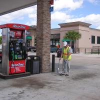 Using a Radiodetection RD-4000 to Locate Underground Utilities (Florida)